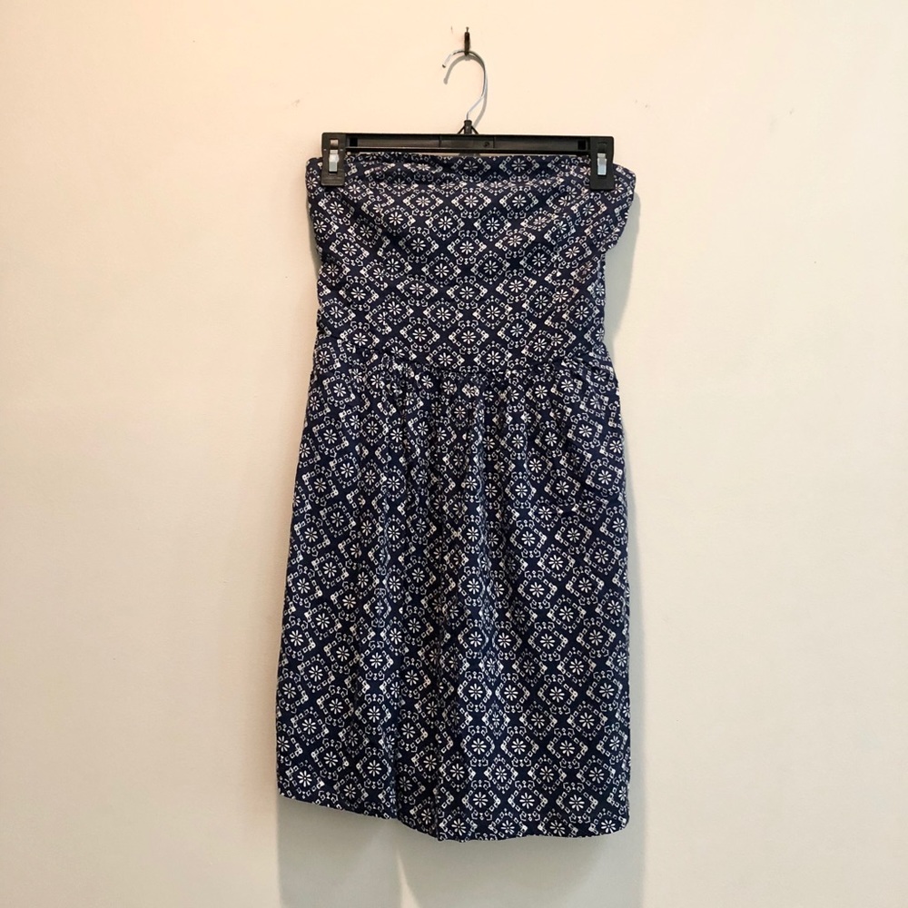 A&F Strapless Printed Dress